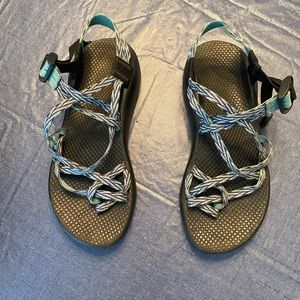 Women’s Chaco Blue Green Turquoise Rubber Hiking Water Shoes Sandals Size 9